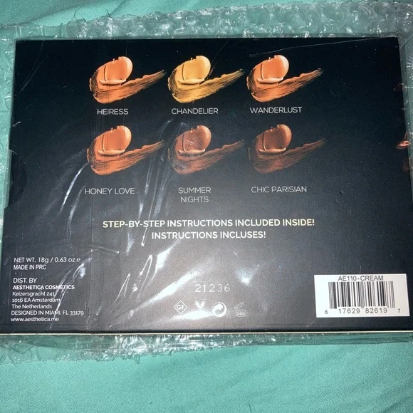 Aesthetica Cosmetics Cream Contour and Highlighting Makeup Kit - Picture 2 of 2